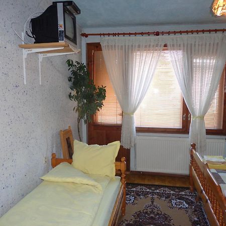 Family Hotel Ecorelax Madzhare Exterior foto