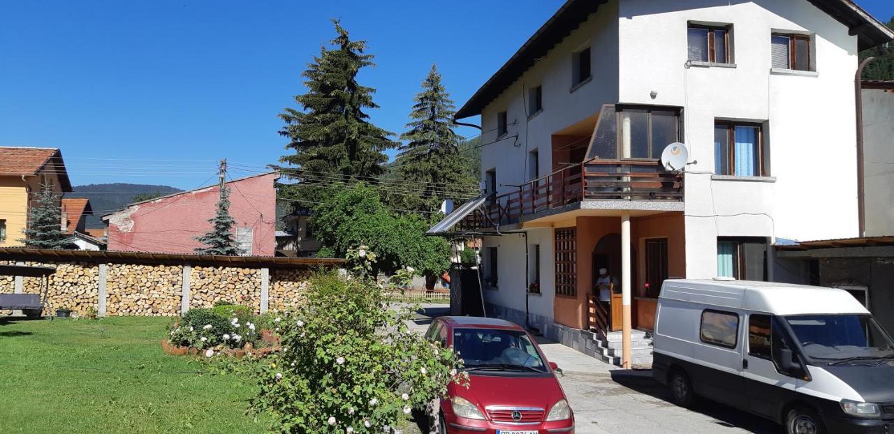 Family Hotel Ecorelax Madzhare Exterior foto